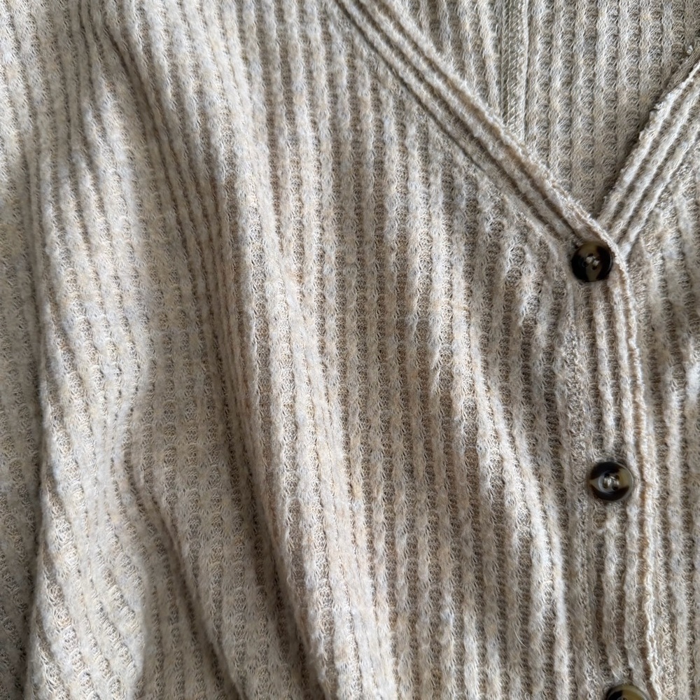 UO “Out from Under” Tie Front Top - Picture 5 of 9
